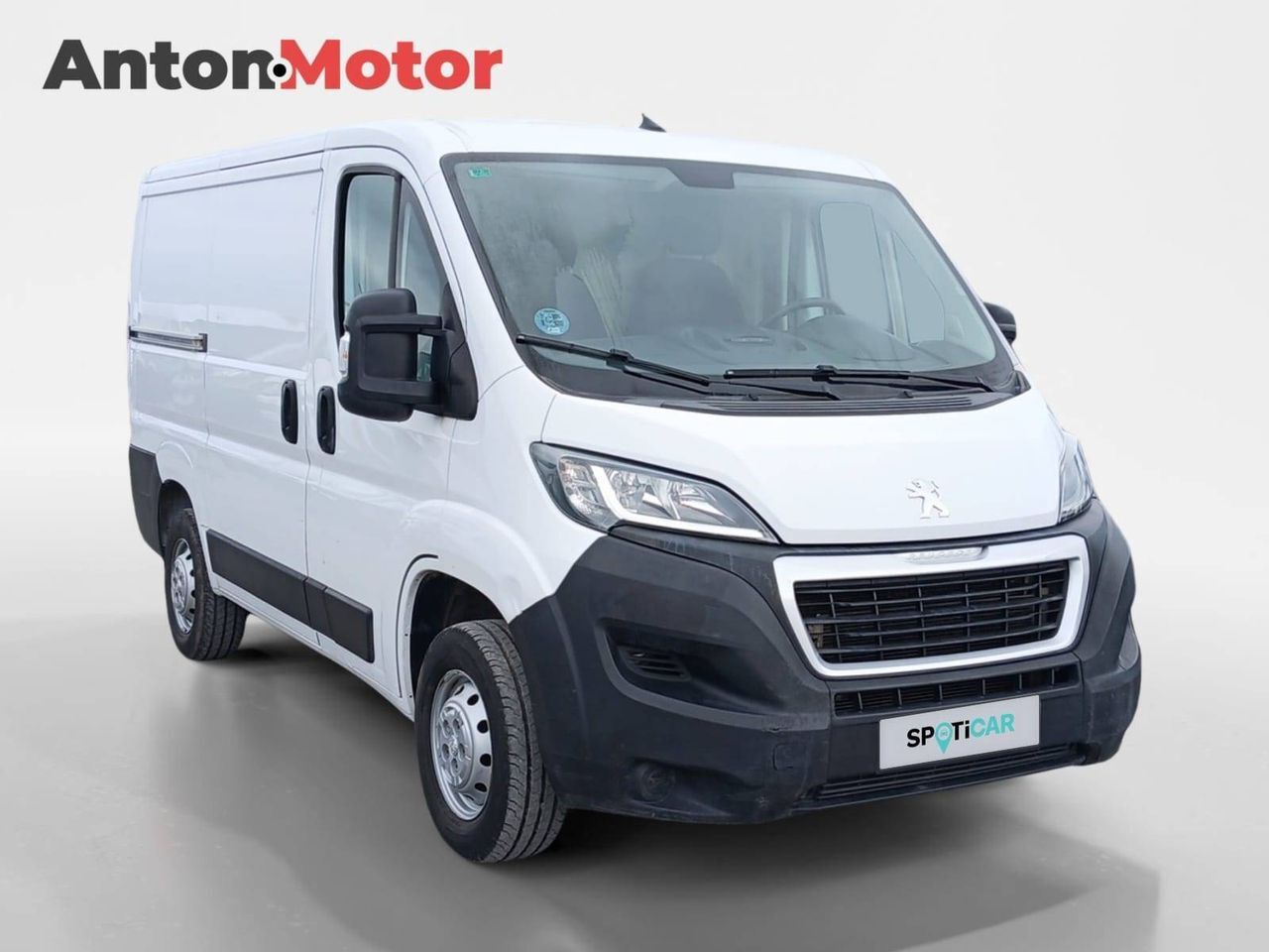 Foto del PEUGEOT Boxer Furgón 2.2BlueHDI 330 L1H1 Pack S&S 140