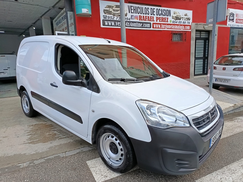 Foto del PEUGEOT Partner Furgón 1.6BlueHDI Confort L1 75