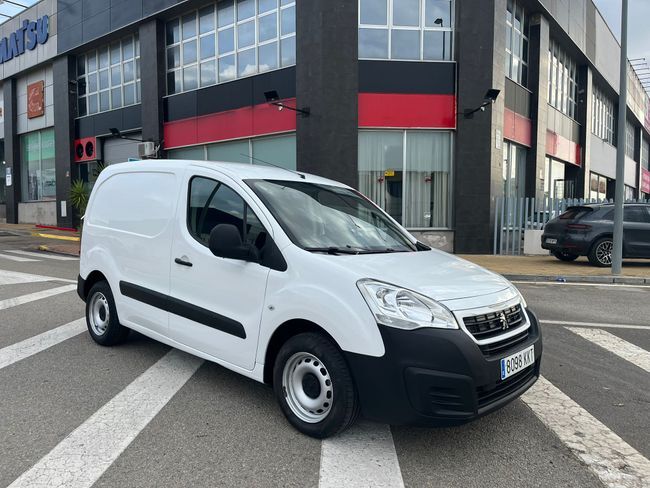 PEUGEOT Partner (Furgón L1 1.6 HDI 75cv) en Sevilla