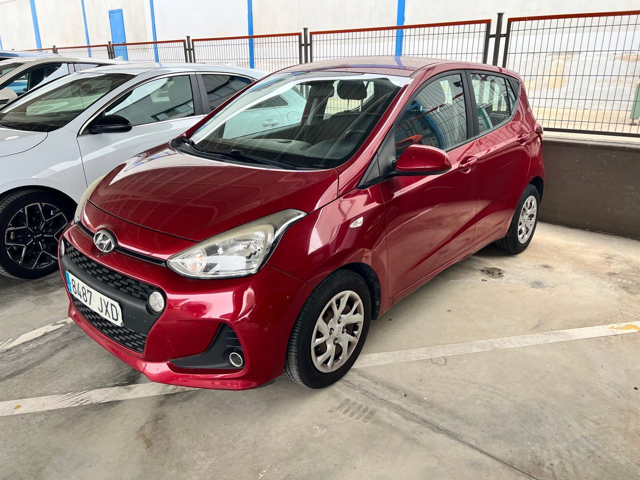 HYUNDAI i10 (1.2 Tecno) en Madrid