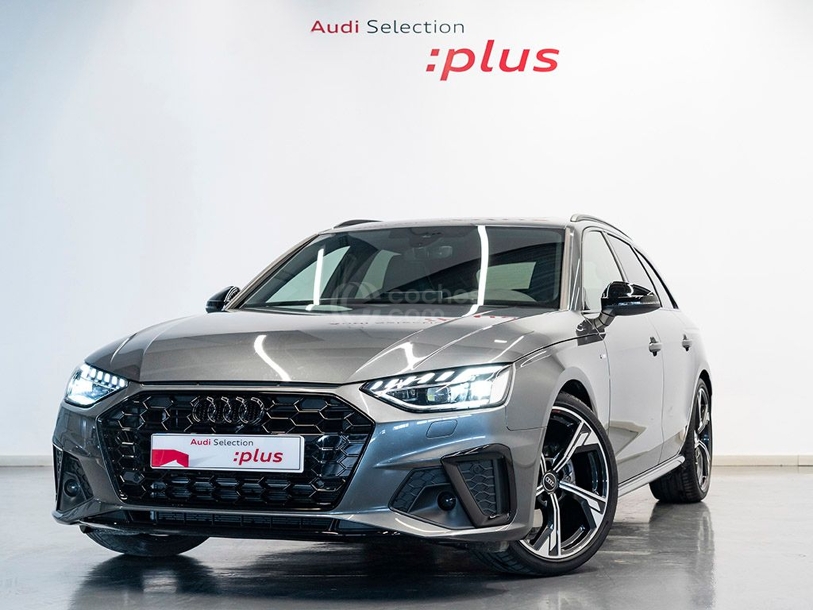 Foto del AUDI A4 Avant 35 TDI Black line S tronic 120kW