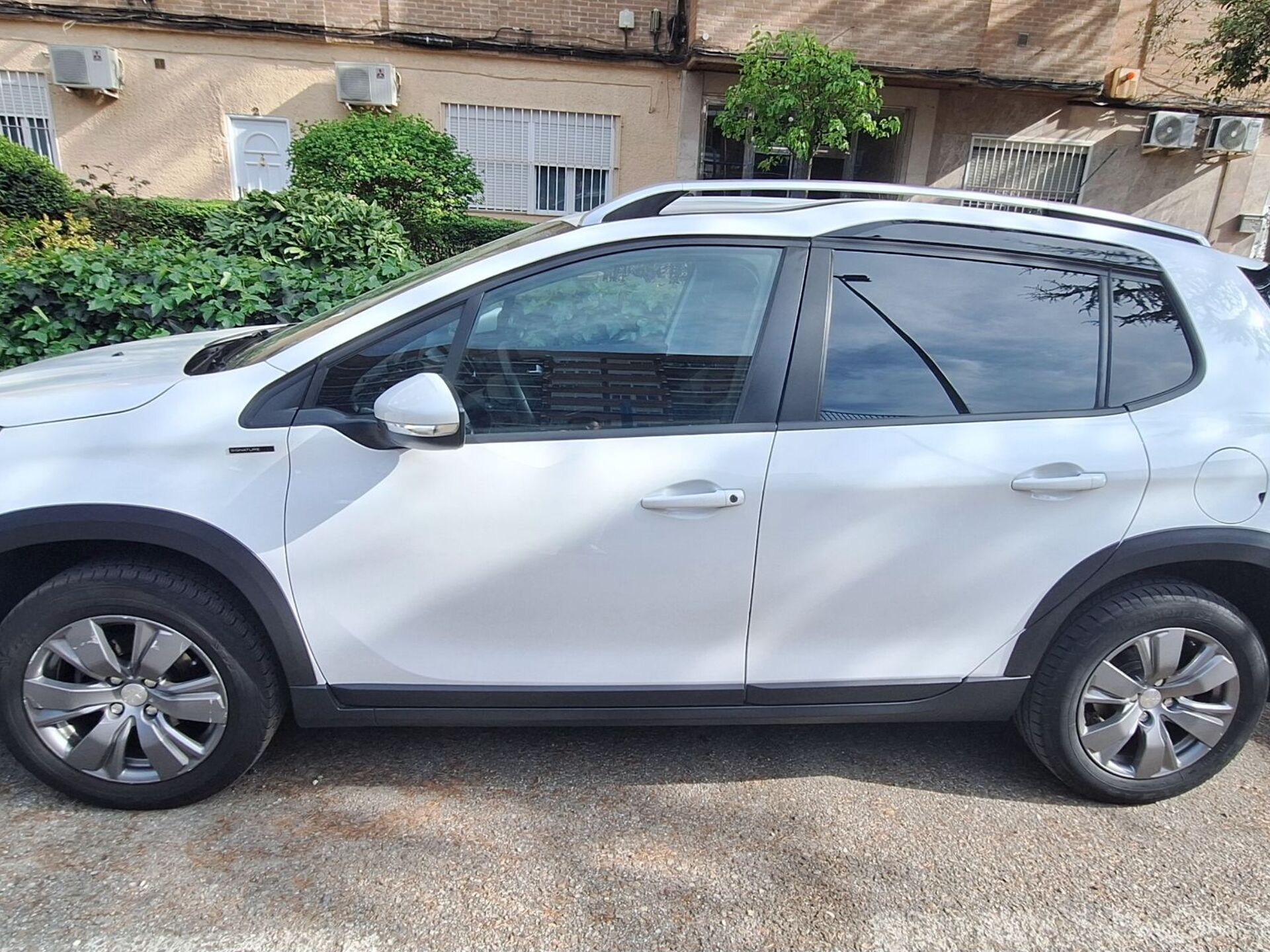 Imagen de PEUGEOT 2008