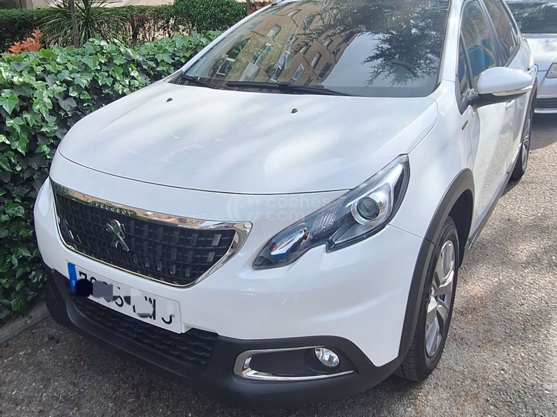 Foto del PEUGEOT 2008 1.2 PureTech S&S Signature 82