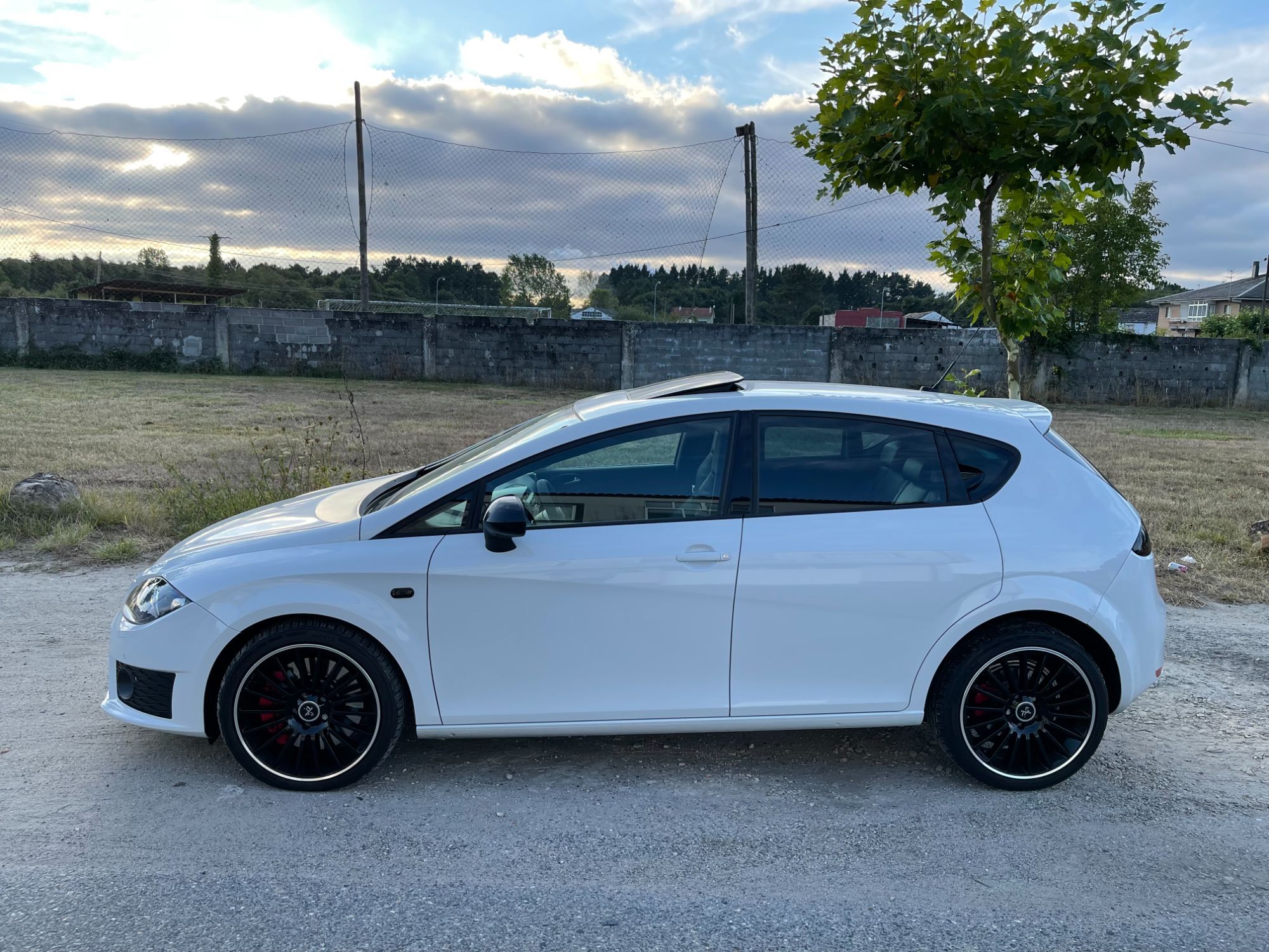 Foto del SEAT León SC 1.8 TSI S&S FR DSG7 180