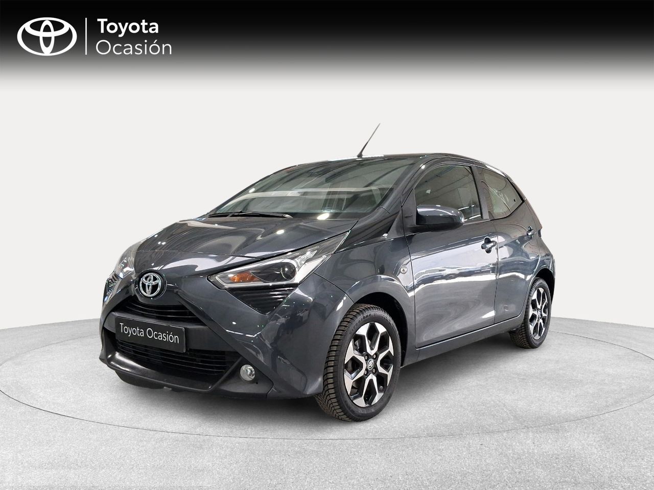 TOYOTA Aygo (1.0 70 x-play) en Málaga