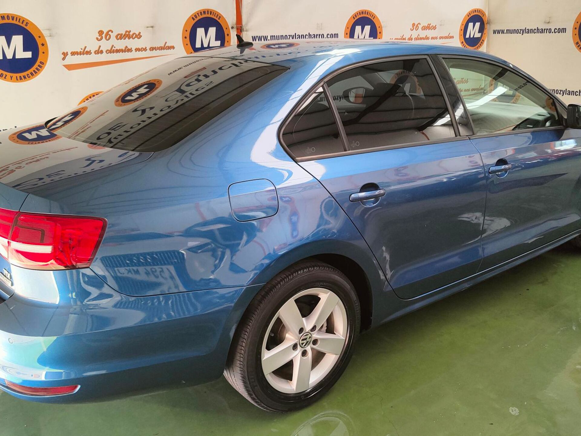 Imagen 2 de VOLKSWAGEN Jetta