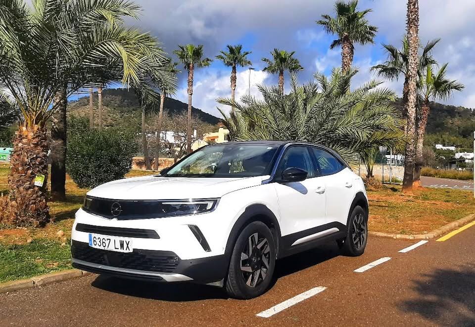 Foto del OPEL Mokka 1.2T S&S Business Elegance