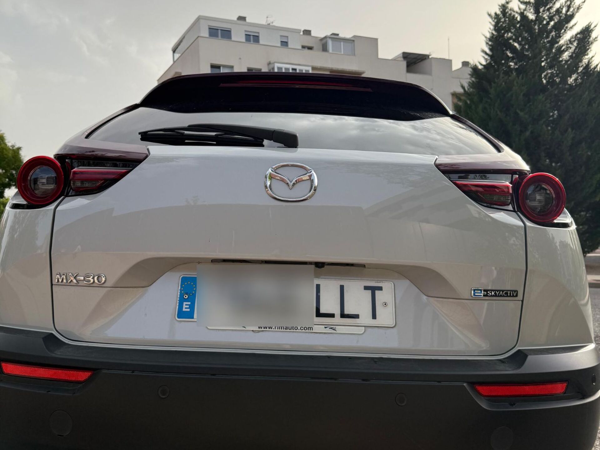 Imagen 2 de MAZDA MX-30