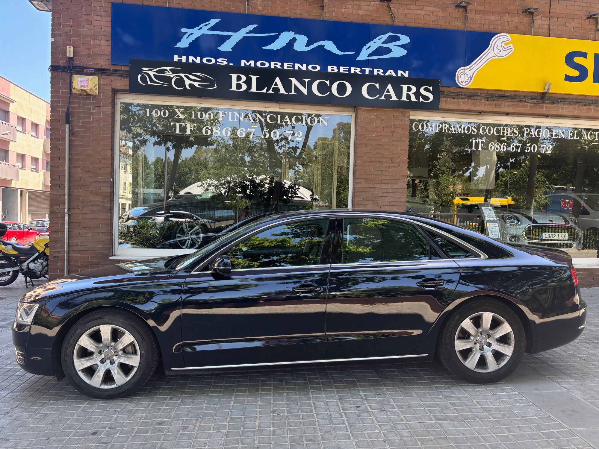 AUDI A8 (4.2TDI quattro Tiptronic) en Barcelona