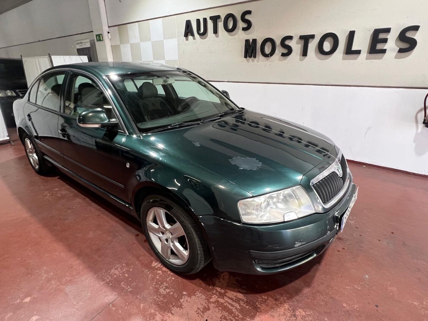 SKODA Superb (1.9TDI Comfort 130) en Madrid