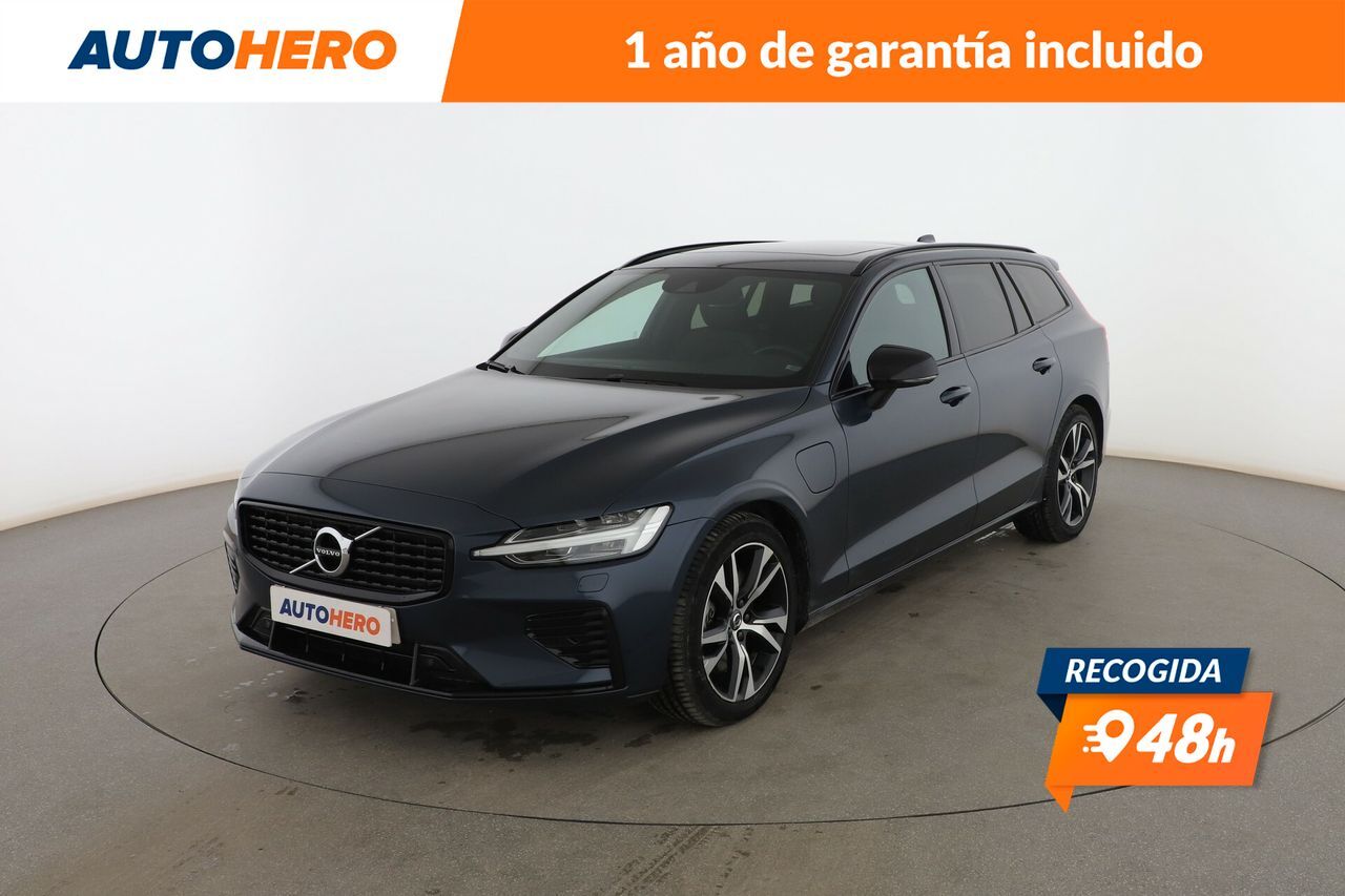 VOLVO V60 (2.0 T6 Recharge Plug-in Hybrid Plus Dark AWD) en Madrid