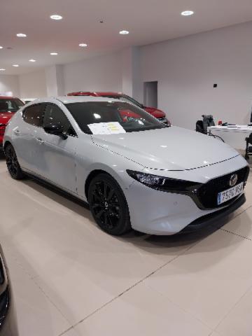MAZDA Mazda3 (2024 2.0L E-SKYACTIV G MHEV 90 KW (122 CV) 6AT FWD NAGISA) en