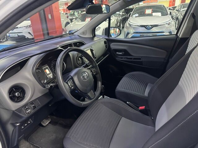 Foto del TOYOTA Yaris 100H 1.5 Active