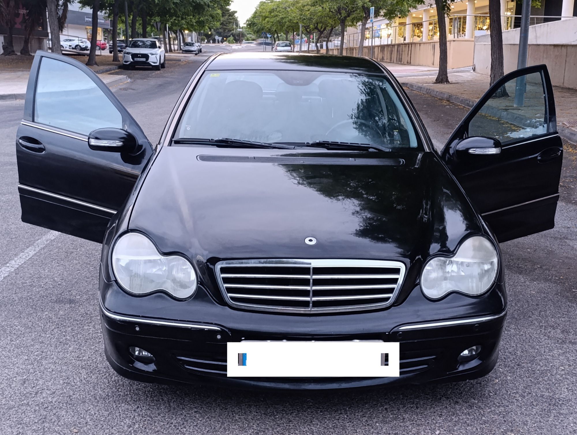 Foto del MERCEDES Clase C C 180 K Avantgarde