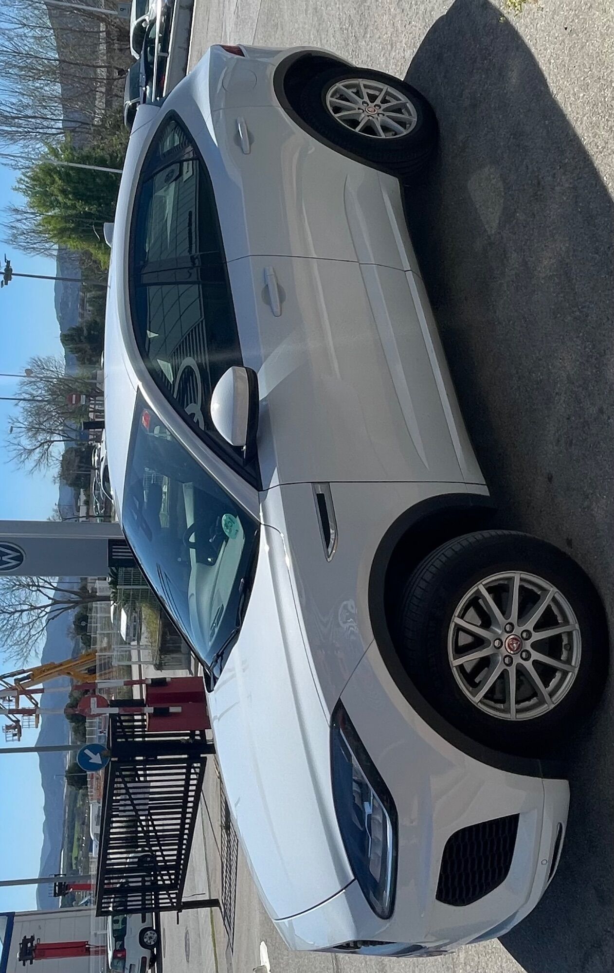 Foto del JAGUAR E-Pace 2.0D I4 R-Dynamic S AWD Aut. 150