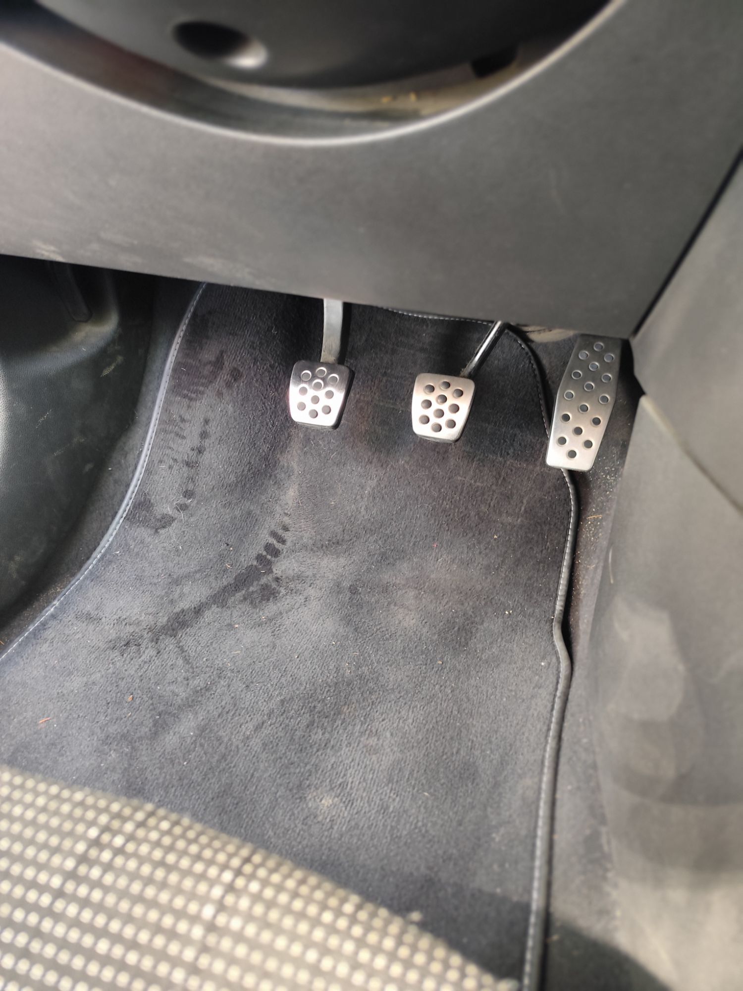 Foto del OPEL Astra GTC 1.8 16v Sport 140