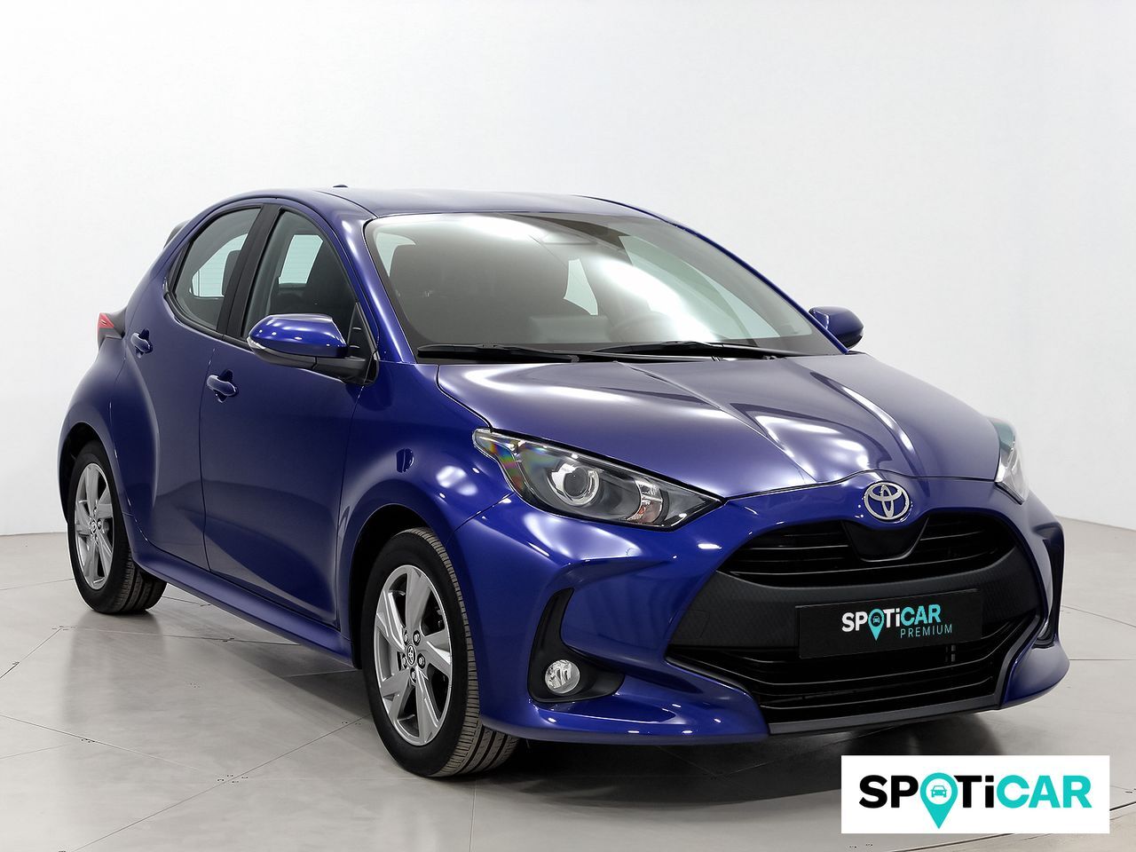 TOYOTA Yaris (1.5 120H Active Plus) en Barcelona