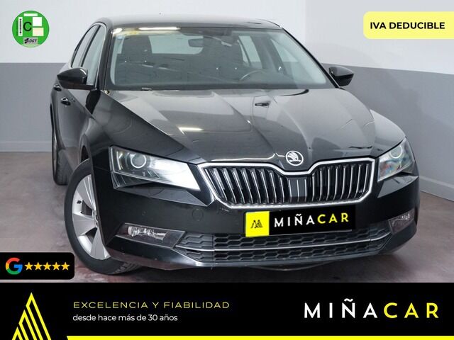SKODA Superb (2.0 TDI Active 110 kW (150 CV)) en Málaga
