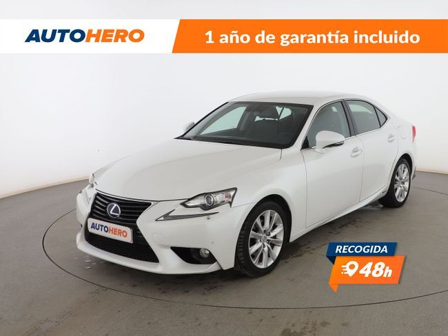 LEXUS IS (IS 300h Executive Line) en Madrid