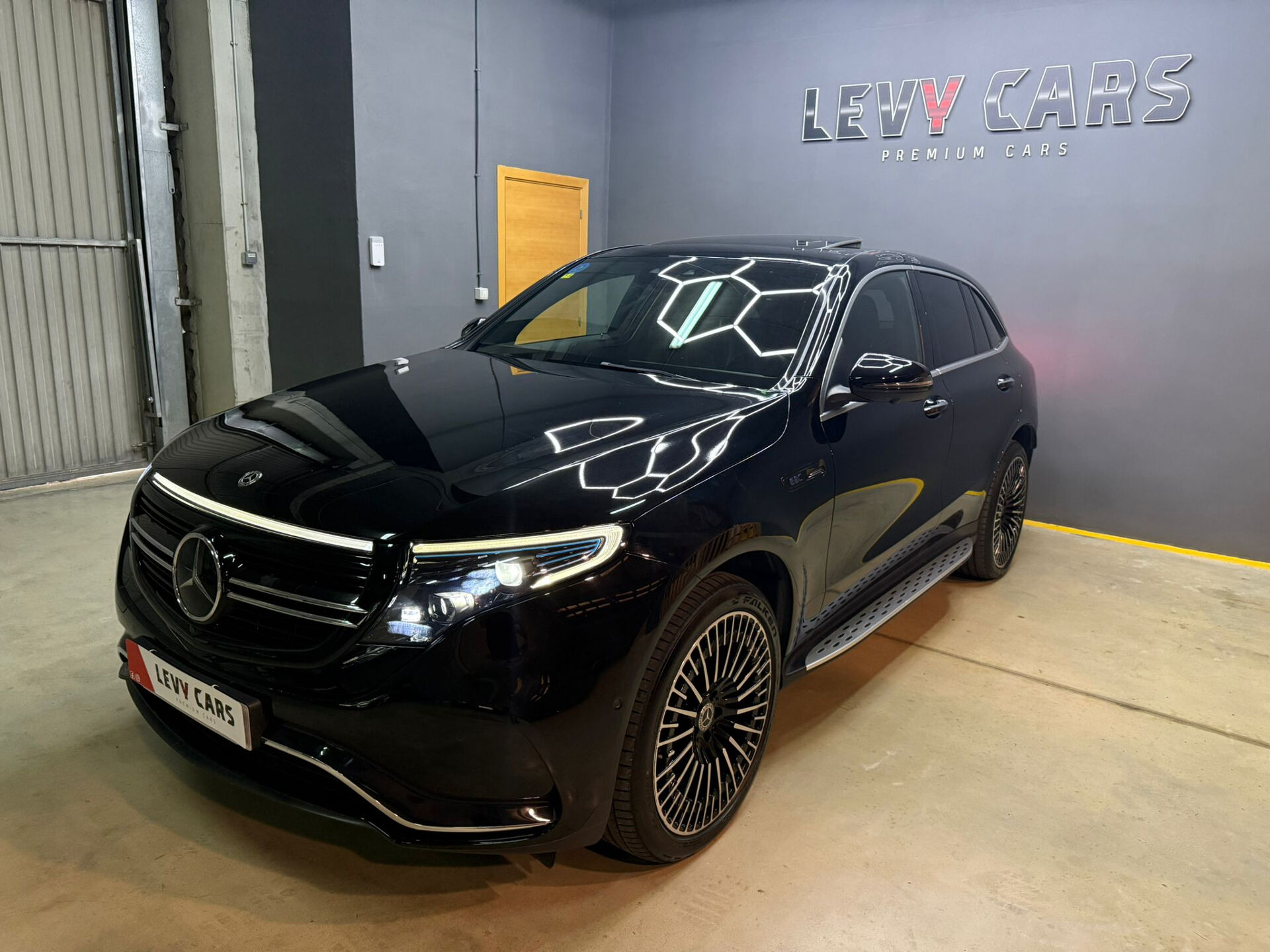 Imagen de MERCEDES EQC