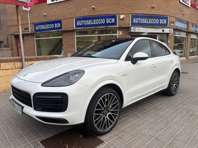 PORSCHE Cayenne (Coupé EHybrid) en Barcelona