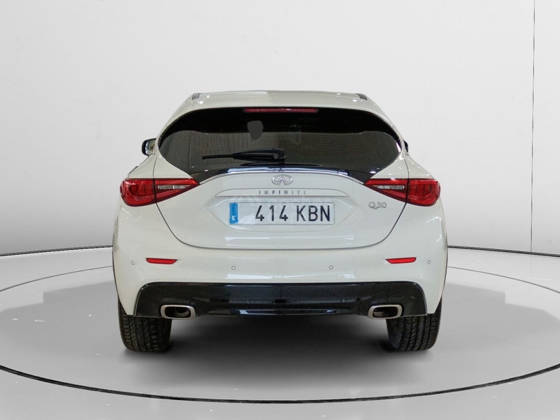 Foto del INFINITI Q30 2.2d Premium 7DCT