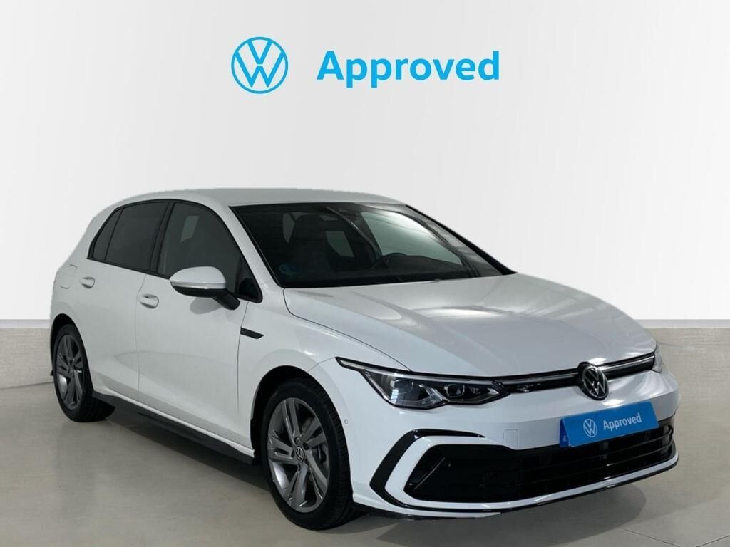 VOLKSWAGEN Golf (R-Line 1.5 eTSI 110 kW (150 CV) DSG) en Barcelona