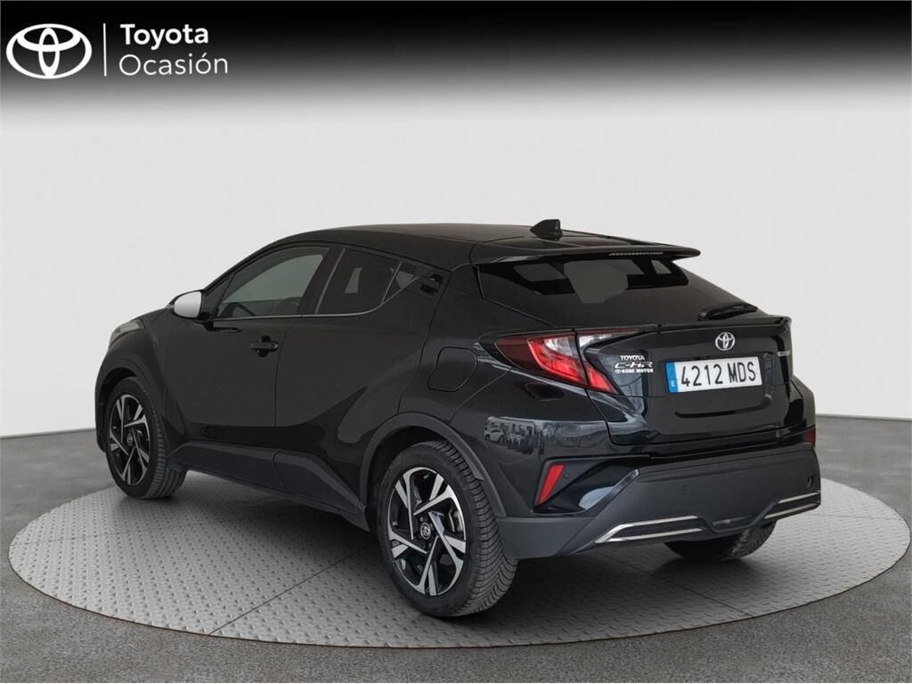 Foto del TOYOTA C-HR 180H Advance