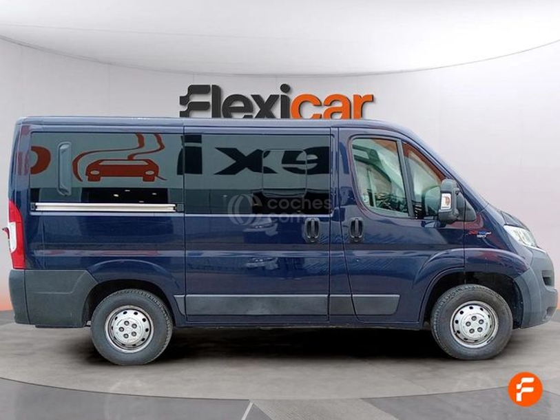 Foto del FIAT Ducato Combi 30 2.3Mjt Corto 110kW