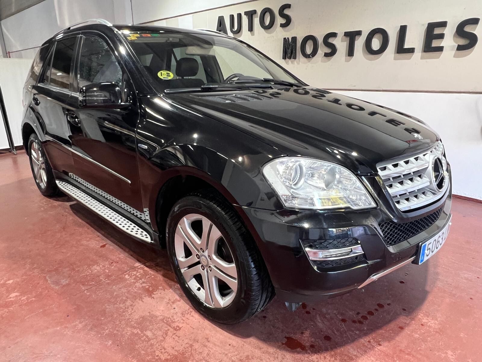 MERCEDES Clase M (ML 300CDI BE 4M Grand Edition Aut.) en Madrid