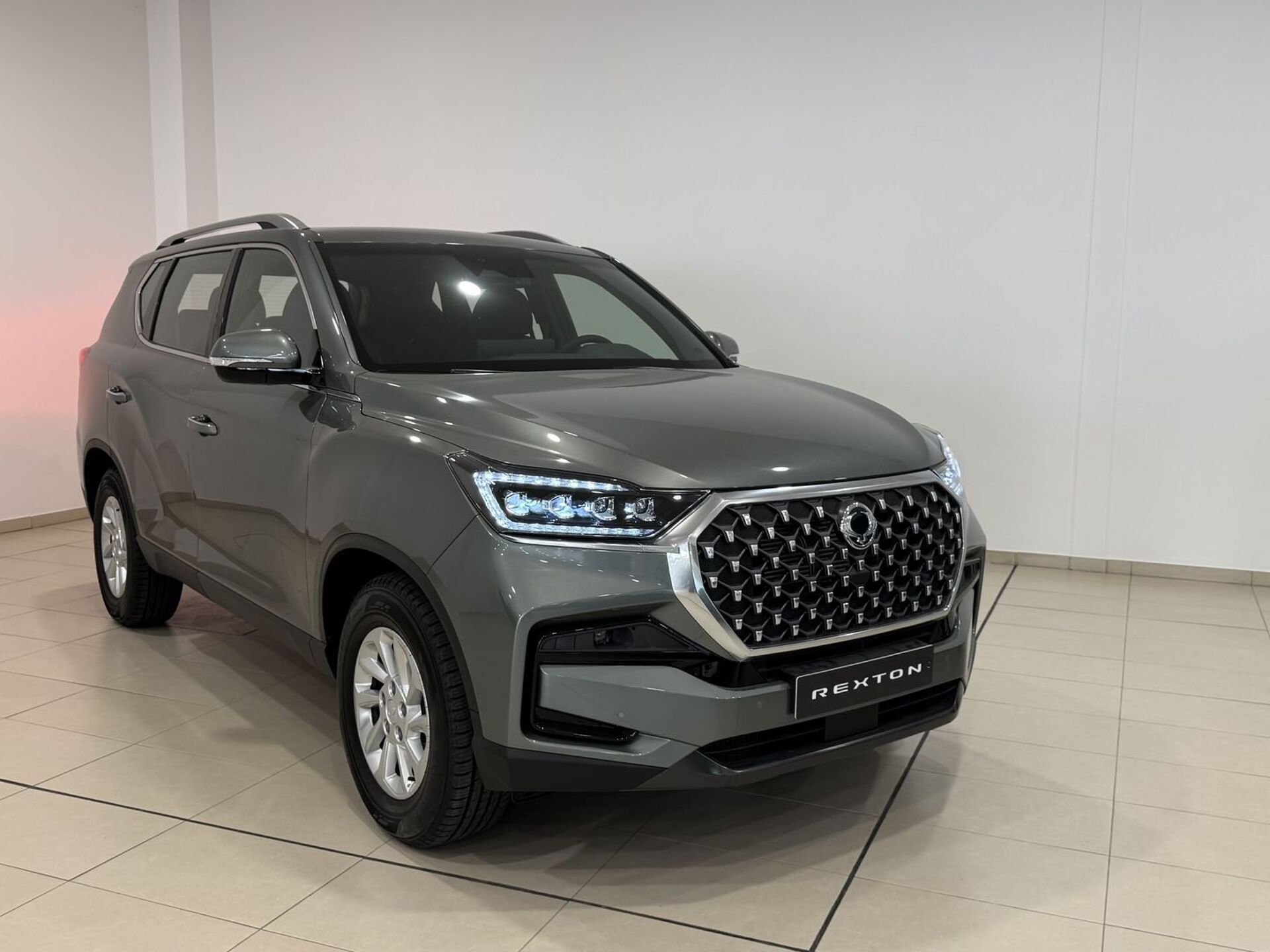 Imagen 3 de SSANGYONG KGM Rexton