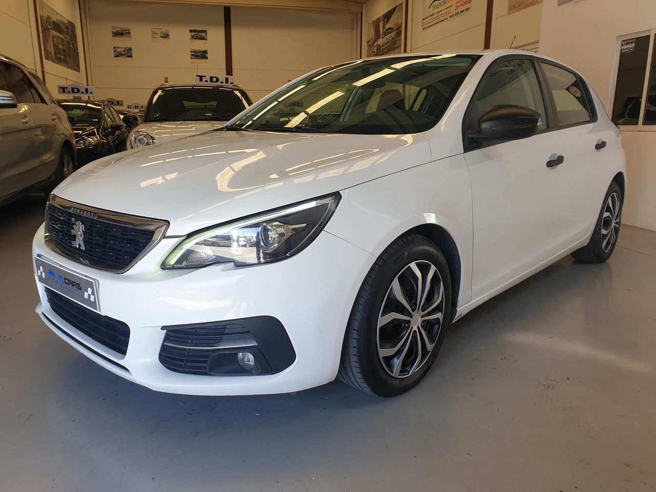 PEUGEOT 308 (Access BlueHdi 100 6 Vel.) en Tarragona