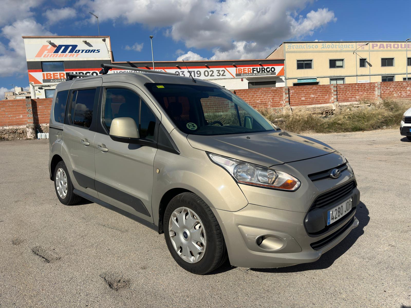 FORD Tourneo Connect (CONNECT 1.6 TDCI econetic TECHNOLOGI) en Barcelona