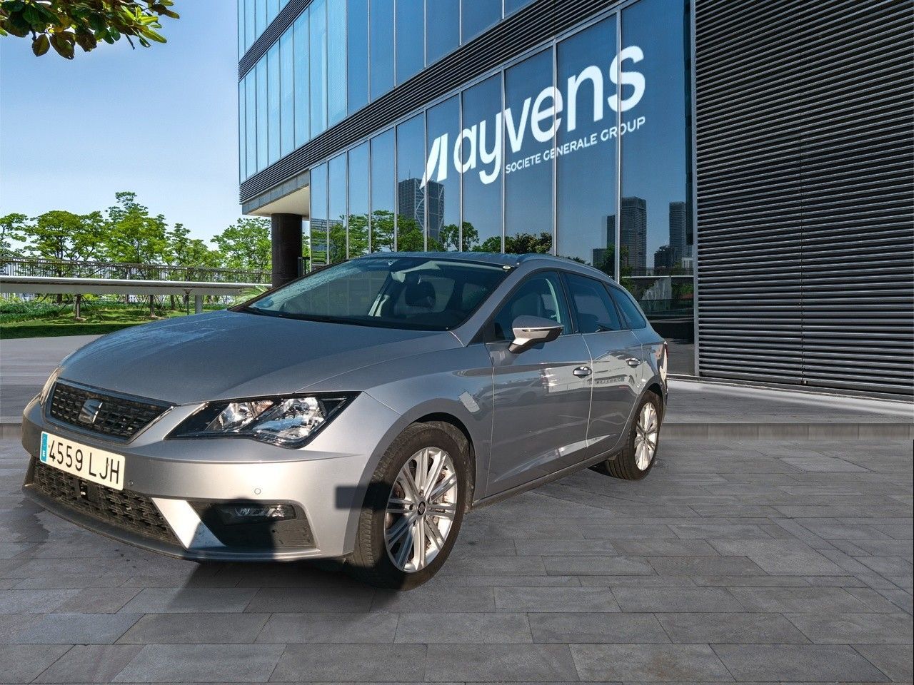 SEAT León (1.5 TGI GNC S&S Xcellence DSG 96 kW (130 CV)) en Madrid