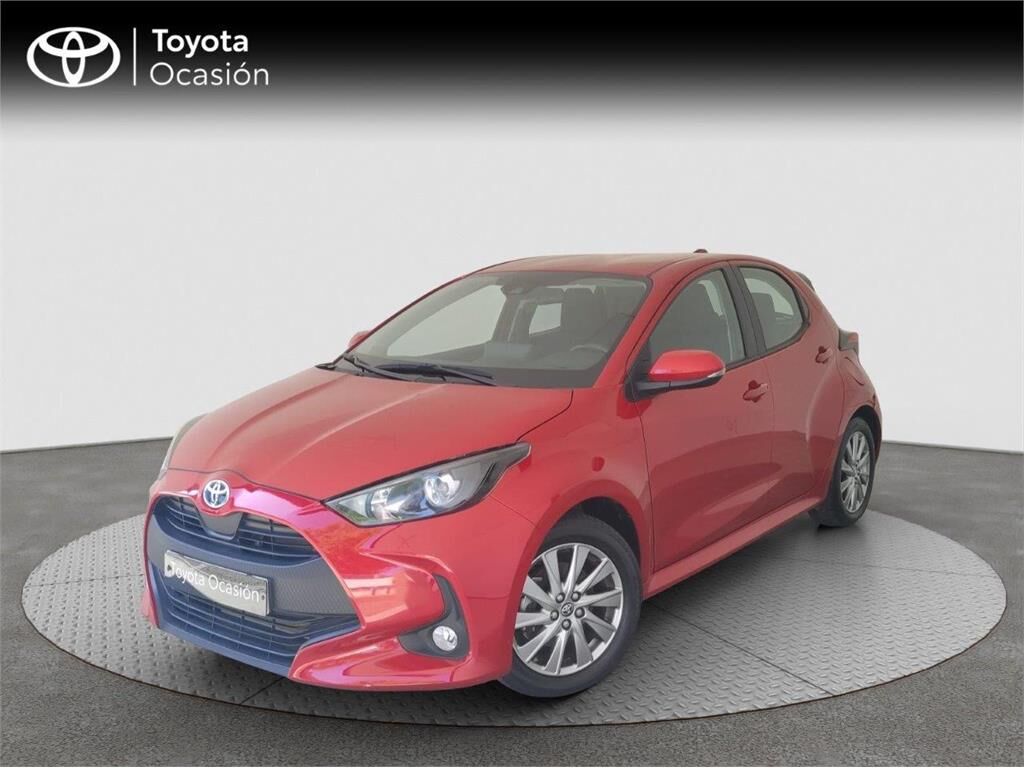 TOYOTA Yaris (5 Puertas Active Tech 120H Automático (e-CVT)) en Madrid