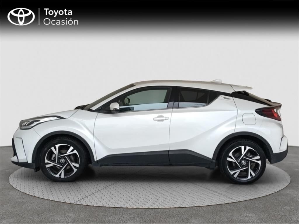 Foto del TOYOTA C-HR 180H Advance