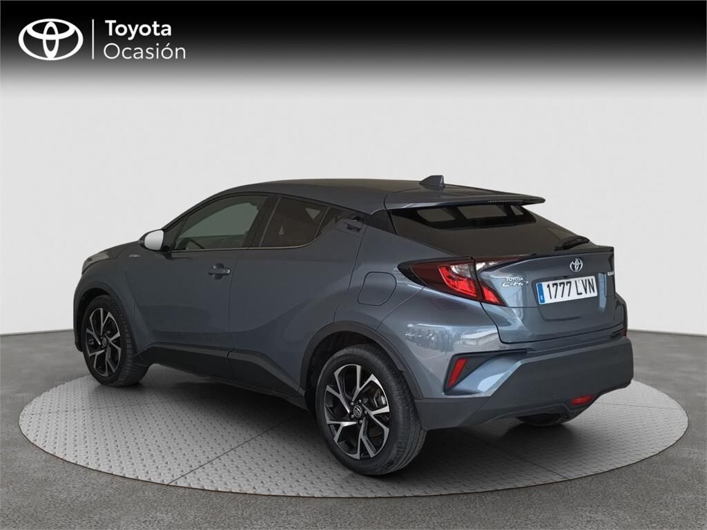 Foto del TOYOTA C-HR 125H Advance