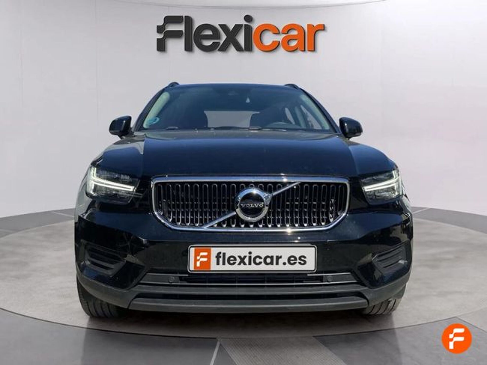 Imagen 2 de VOLVO XC40
