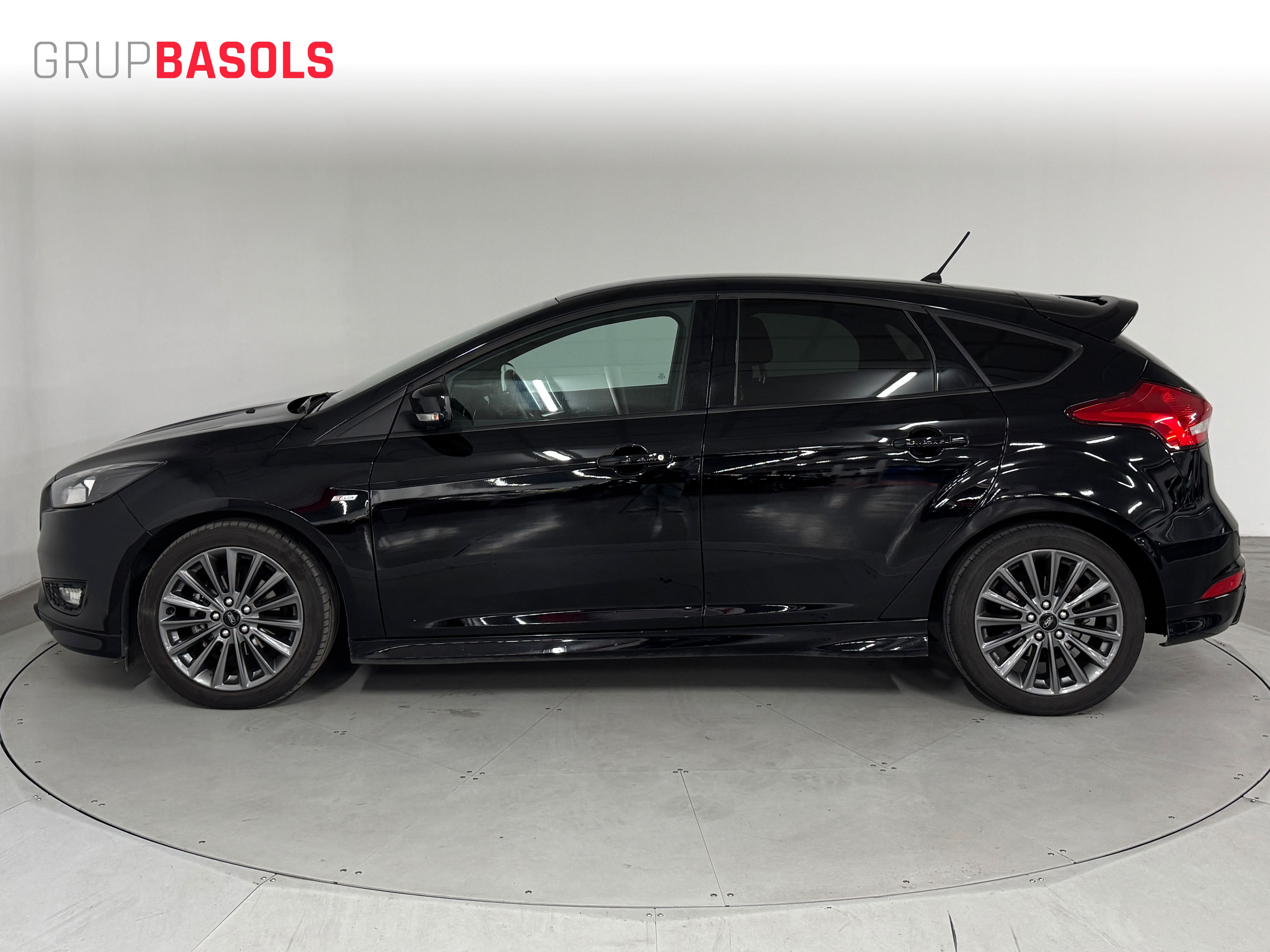 Foto del FORD Focus 1.0 Ecoboost Auto-S&S ST-Line 125