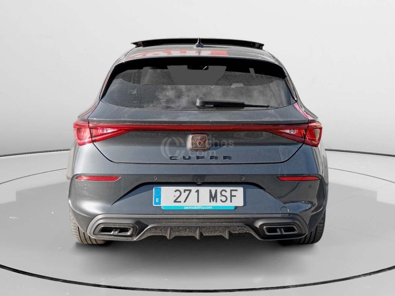 Foto del CUPRA León 1.5 ETSI DSG 110Kw