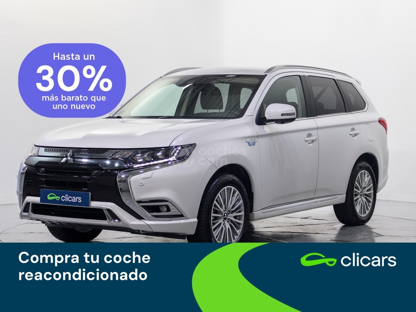 Foto del MITSUBISHI Outlander PHEV Kaiteki 4WD