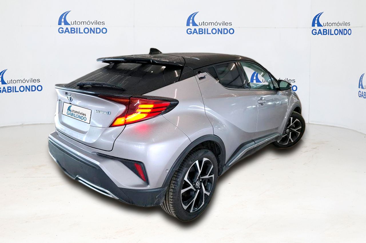 Foto del TOYOTA C-HR 180H Advance