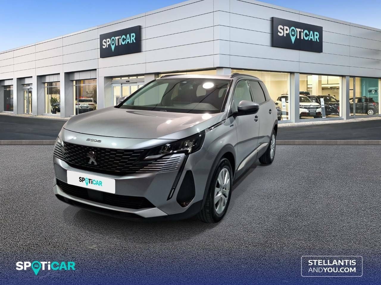 PEUGEOT 5008 ( 1.5 BlueHDi 96kW S&S  EAT8 Style) en Barcelona