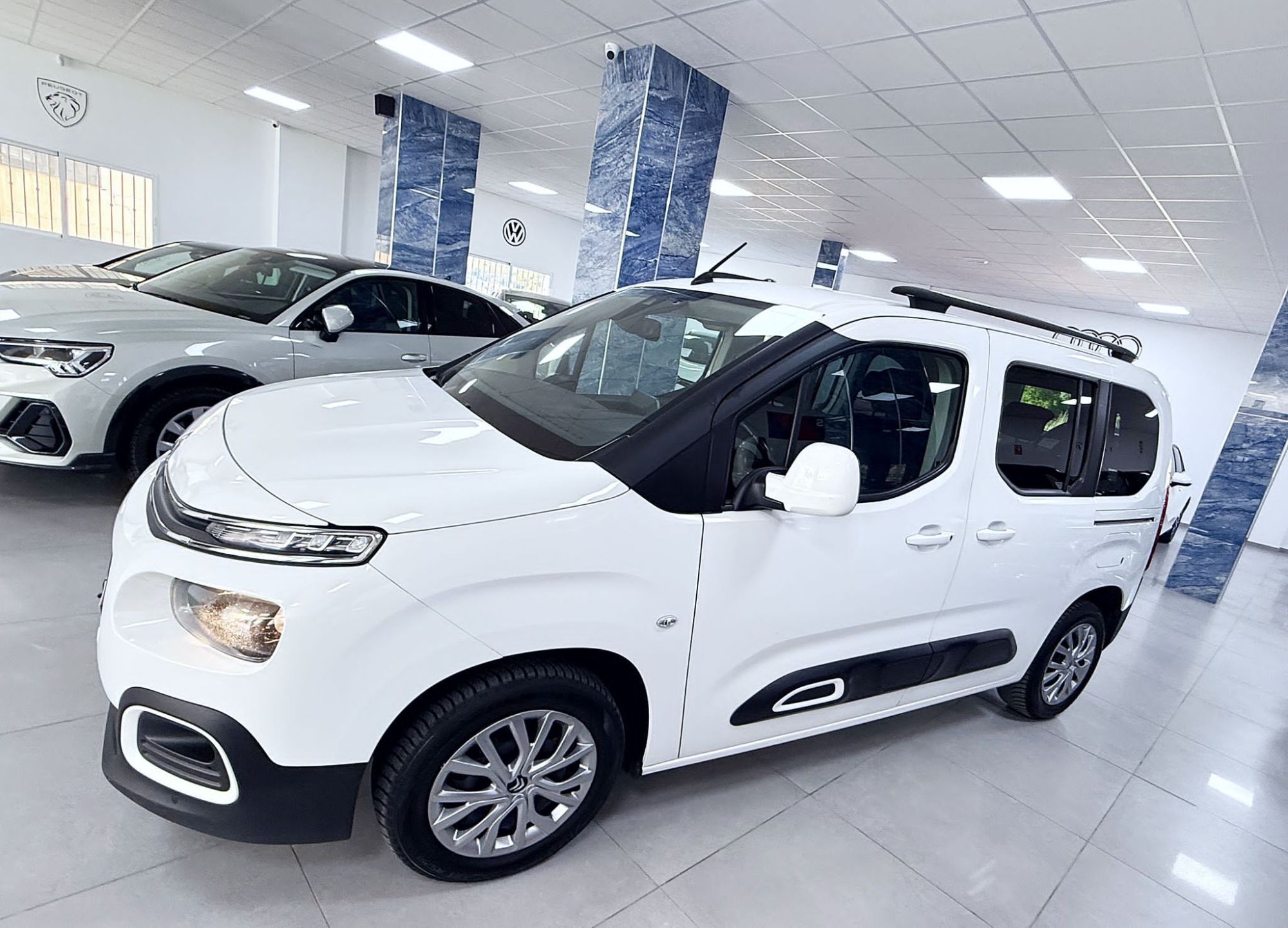 Foto del CITROEN Berlingo BlueHDi S&S Talla M Feel 130