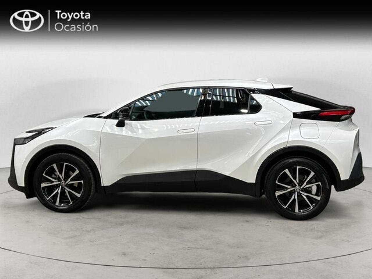 Foto del TOYOTA C-HR 140H Advance