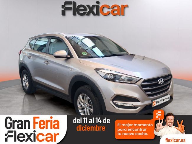 HYUNDAI Tucson (1.6 GDi BlueDrive 25 Aniversario 4x2) en Badajoz