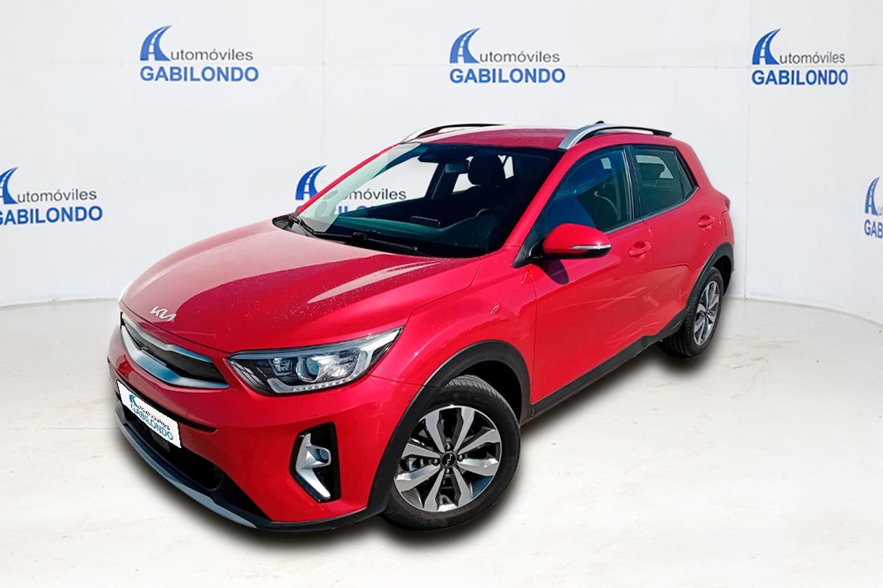 KIA Stonic (1.0 T-GDi 74kW (100CV) MHEV iMT Drive) en Valladolid