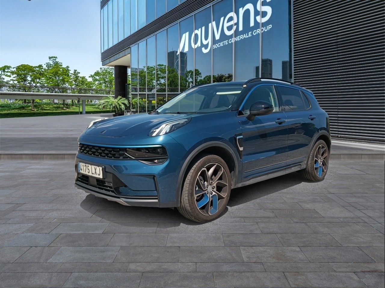 LYNK & CO 01 (1.5 PHEV 192 kW (261 CV)) en Madrid