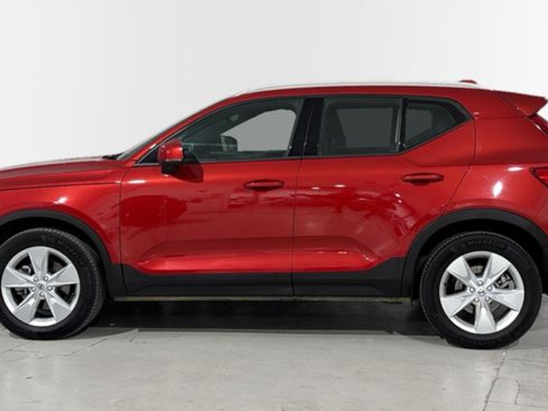 Imagen 3 de VOLVO XC40