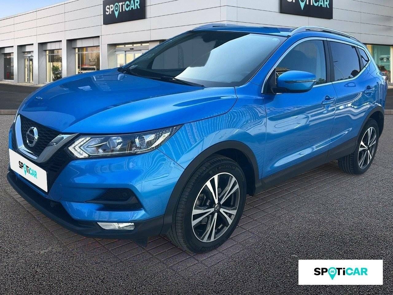 NISSAN Qashqai ( DIG-T 103 kW (140 CV) E6D TEKNA) en Málaga